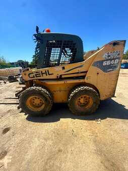 Bobcats 2007 Gehl 6640 (2)