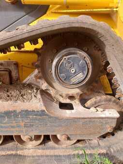 Kompakt rakodó 2003 Komatsu CK30 (5)