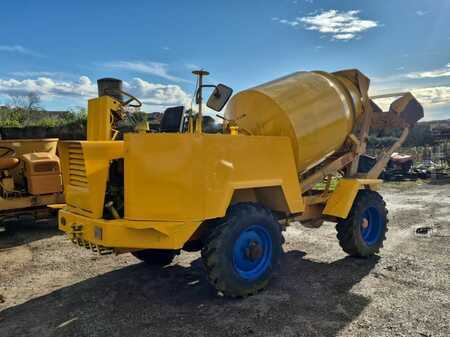 Betonmengers 1983 Fiori AIRONE 2000 (1)