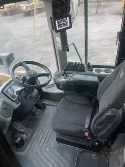 Pale Gommate 2016 Caterpillar 950M (11)