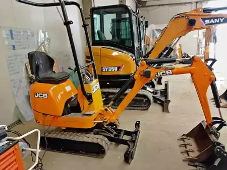 Mini kotrógép 2018 JCB 8008CT (2)