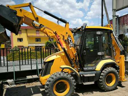 Rigid Backhoe Loader 2019 JCB 3CX compact plus (1)