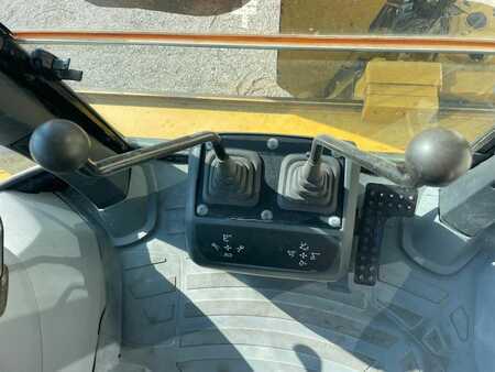 Rigid Backhoe Loader 2006 Caterpillar 428E (5)