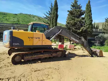 Telakaivinkoneet  2010 Volvo EC140DL (2)