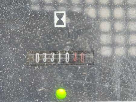 Kompaktlader 2006 Komatsu SK1020 (8)