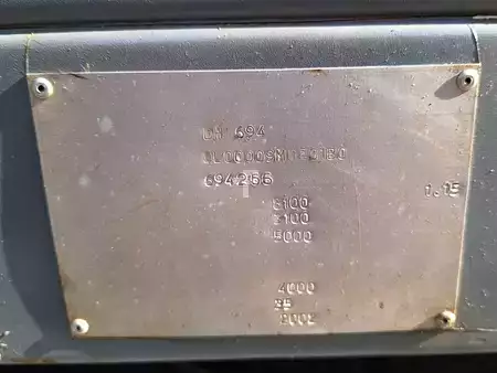 Teherautó-keverő 2002 Dieci N2400 (10)