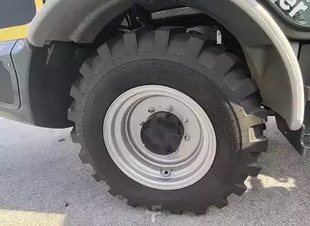 Ładowarki kołowe 2022 Kramer 8095 (5)