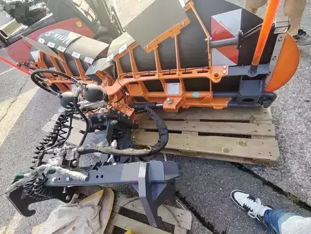 Ładowarki kołowe 2022 Kramer 8095 (7)