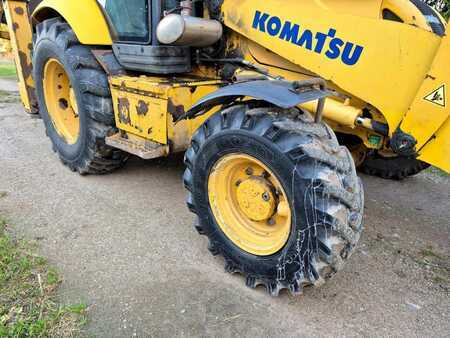 Starrer Baggerlader 2005 Komatsu WB93R-5 (13)