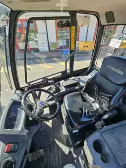 Carregadeira de rodas 2015 Komatsu WA70-7 (8)