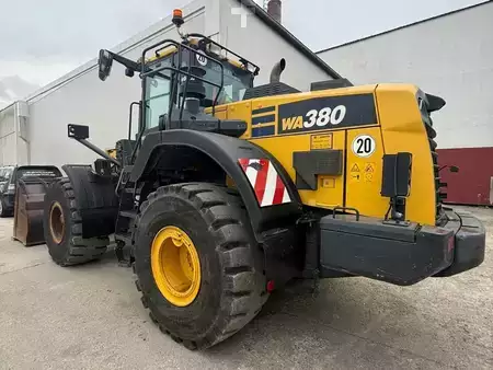 Pyöräkuormaajat 2020 Komatsu WA380-8e0 (3)