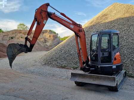 Minikaivinkoneet 2004 Hitachi ZX50U (1)