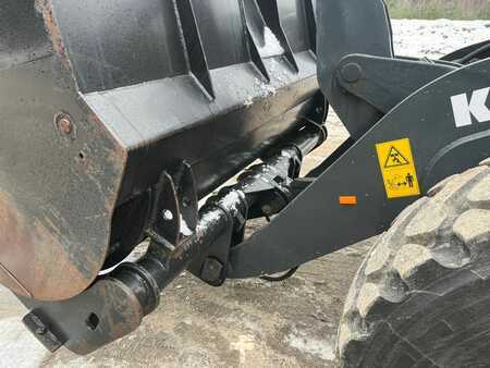 Pyöräkuormaajat 2015 Komatsu WA200PZ (7)