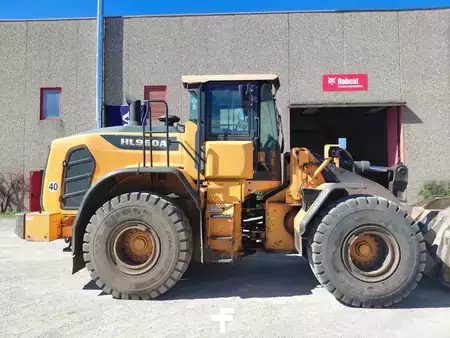 Kolové nakladače 2020 Hyundai HL960A (4)