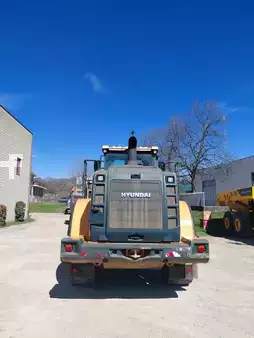 Kolové nakladače 2020 Hyundai HL960A (6)