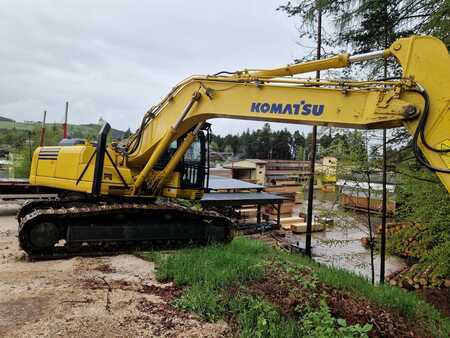 Escavadora de rastos 2011 Komatsu PC240NLC-8 (1)