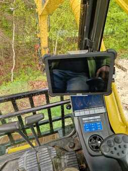 Escavadora de rastos 2011 Komatsu PC240NLC-8 (7)