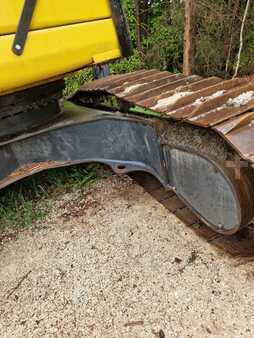 Escavadora de rastos 2011 Komatsu PC240NLC-8 (9)