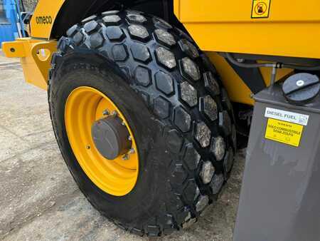 Walce gładkie 2023 Volvo SD160B (15)