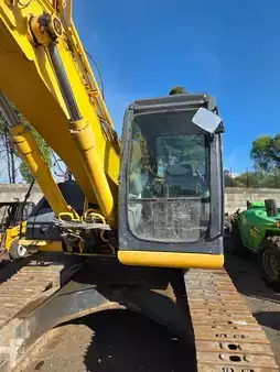 Escavatori cingolati 2006 New Holland Construction E245 (5)