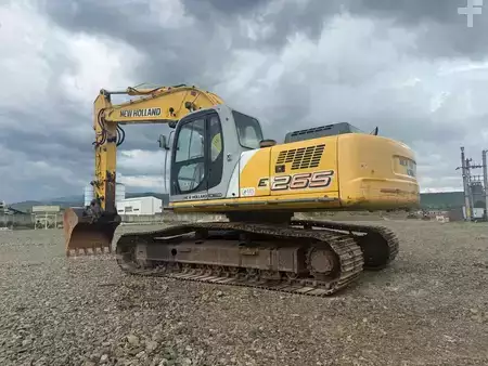 Koparki gąsienicowe 2007 New Holland Construction E265 (2)