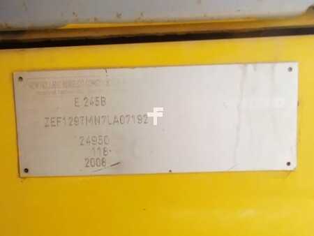 Kettenbagger 2008 New Holland Construction E245B (19)