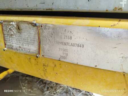 Beltegraver 2008 New Holland Construction E215B (13)
