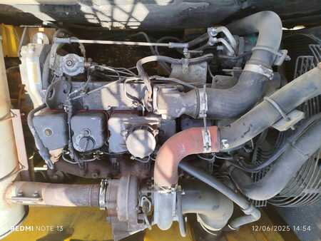 Beltegraver 2008 New Holland Construction E215B (9)