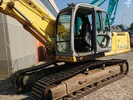 Rupsgraafmachines 2008 New Holland Construction E245B (1)