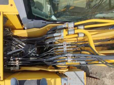 Kettenbagger 2010 New Holland Construction E245B (6)