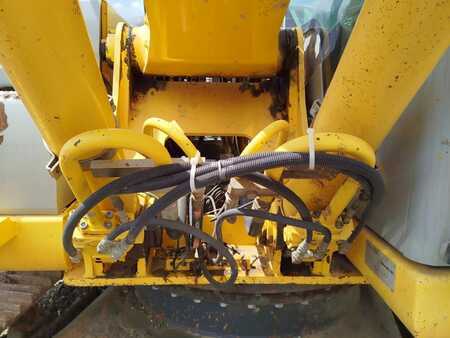 Kettenbagger 2010 New Holland Construction E245B (9)