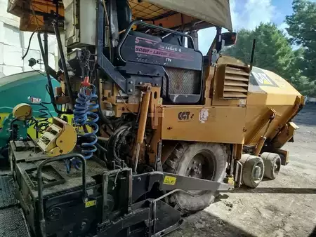 Radfertiger 2009 Caterpillar AP300 (2)