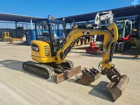 Minibagger 2008 Caterpillar 302.7DCR (2)