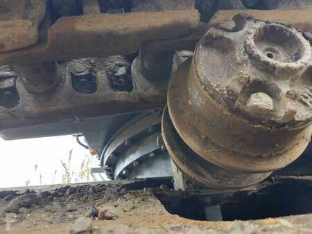 Koparki gąsienicowe 2010 Hyundai ROBEX160LC-7A (12)