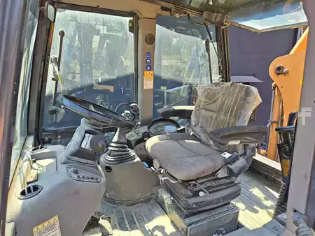 Rigid Backhoe Loader 2007 Case 695SR-4PS (6)