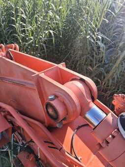 Korečková rýpadla 2004 Hitachi ZX130 (20)
