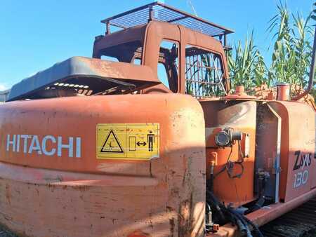 Korečková rýpadla 2004 Hitachi ZX130 (7)