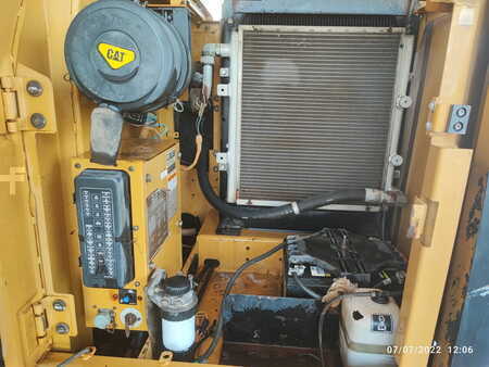 Kettenbagger 2002 Caterpillar 312CL (2)