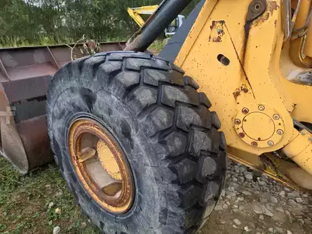 Carregadeira de rodas 1988 Volvo L120 (12)