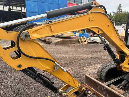 Caterpillar 302.7DCR