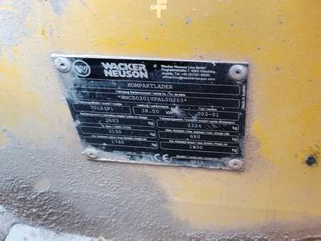 Cargadores compactas 2012 Wacker Neuson 701SP (5)
