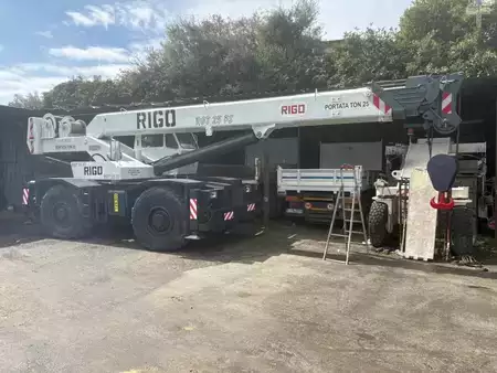Annet 1986 Rigo RGT25FS (2)