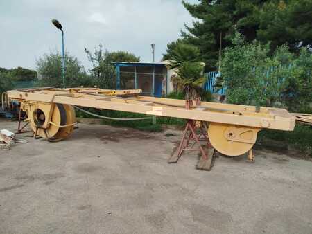 Ostatní 2001 Demag AC300 (16)