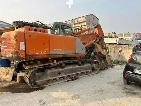 Escavatori cingolati 2003 Fiat-Kobelco E215 (1)