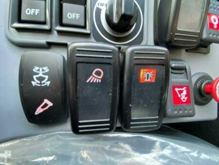 Mini excavators 2025 Kubota U27-4 GL High-Spec Power Tilt HS03 wie KX027 (16)