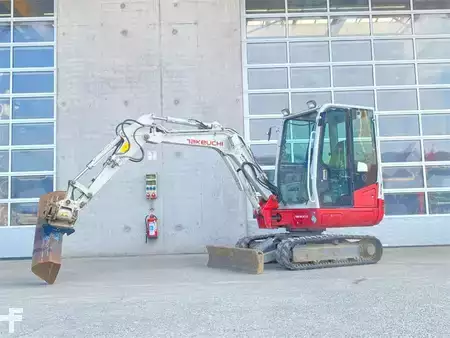Minibagry 2016 Takeuchi TB 230 MSA V3 Power-Tilt HS03 Minibagger (2)