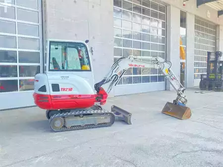 Minibagry 2016 Takeuchi TB 230 MSA V3 Power-Tilt HS03 Minibagger (9)