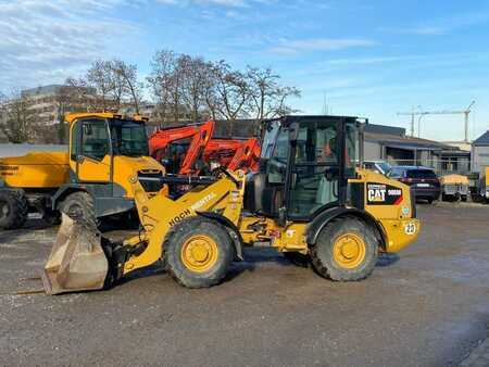 Ładowarki kołowe 2017 Caterpillar 906M Radlader Schaufel+Gabel EPA Sticker (8)