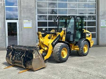 Radlader 2018 Caterpillar 906M Radlader Schaufel + Gabel EPA-Sticker (2)