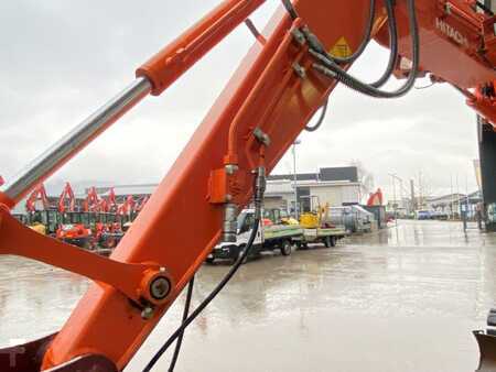 Escavatori cingolati 2018 Hitachi ZX85 USB-5A Verstell-Ausleger Kurzheck KLIMA MS08 (12)